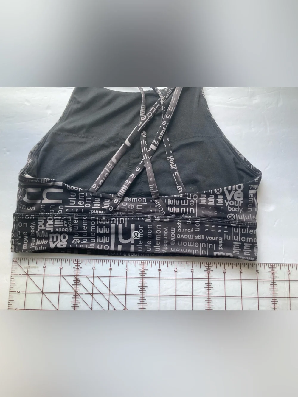 Lululemon Energy High-Neck Longline Bra *Medium Support, B–D Cups Size 12 Logo